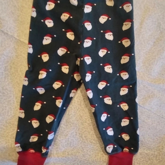 Starting out children's 2 piece santa pajamas size 24 month - Picture 6 of 6